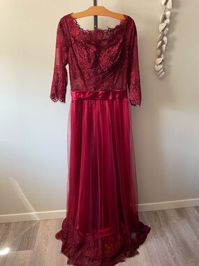Gothic Victorian Whimsigoth Red Floral Lace Tulle Gown Formal Ball Grad Gala
